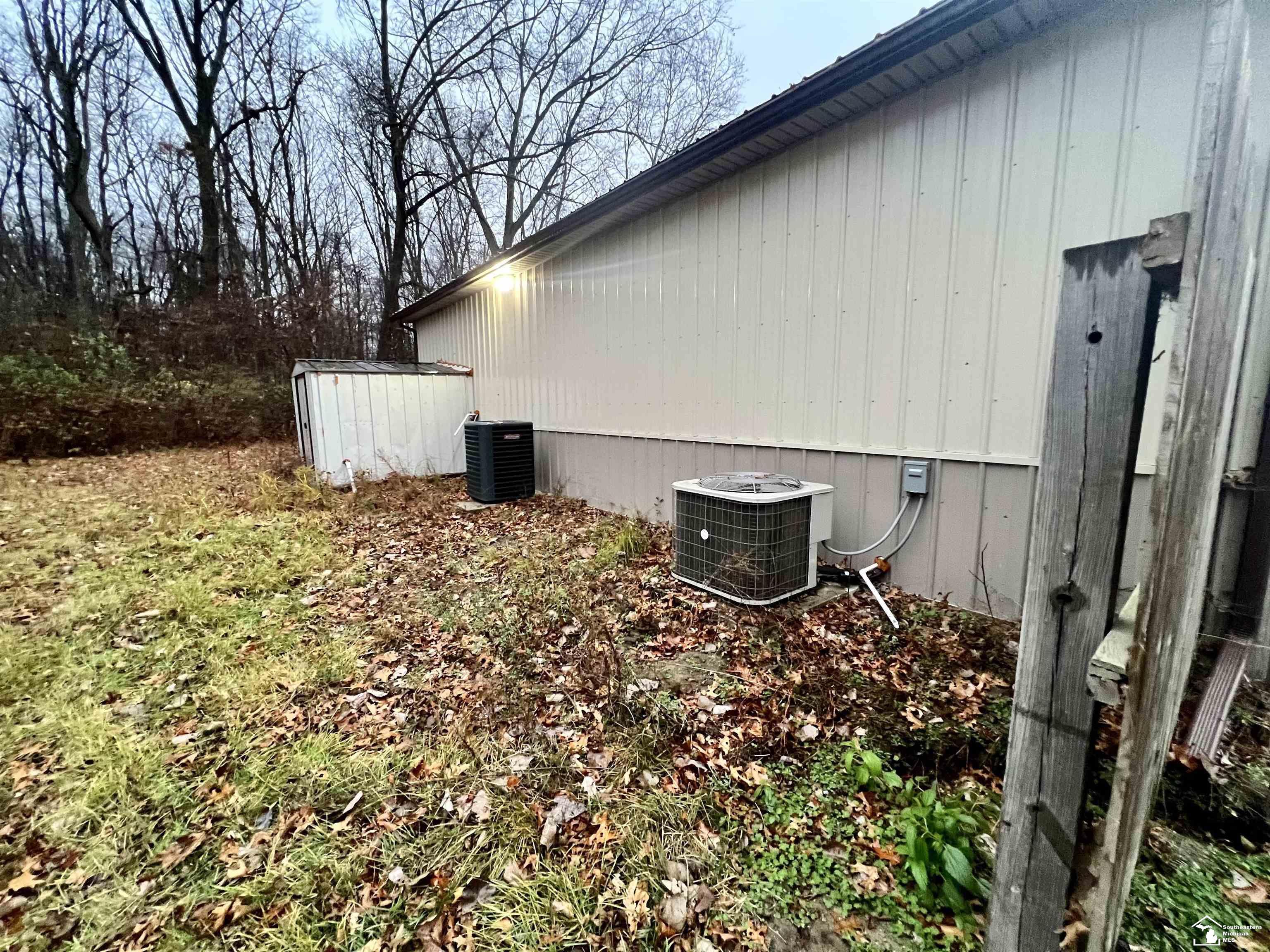 11455 Grames Road Milan, MI 48160 - Photo 21 of 29