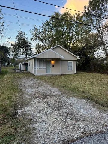 $1,350 | 2410 Jackson, La Marque, TX 77568
