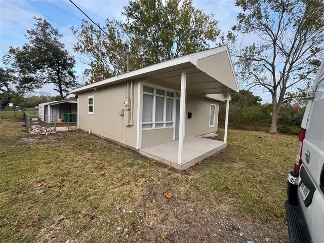 $1,350 | 2410 Jackson, La Marque, TX 77568