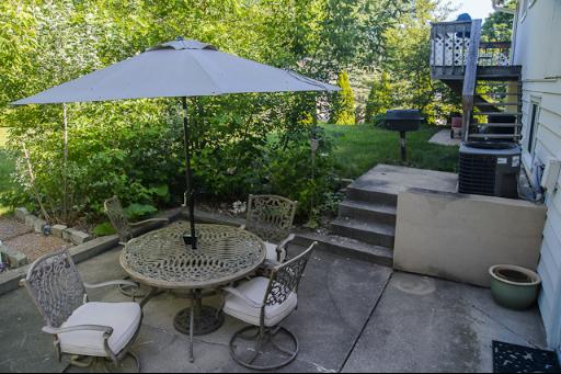 230 North Ela Road Barrington, IL 60010 - Photo 15 of 16 a view of a chairs and table in backyard