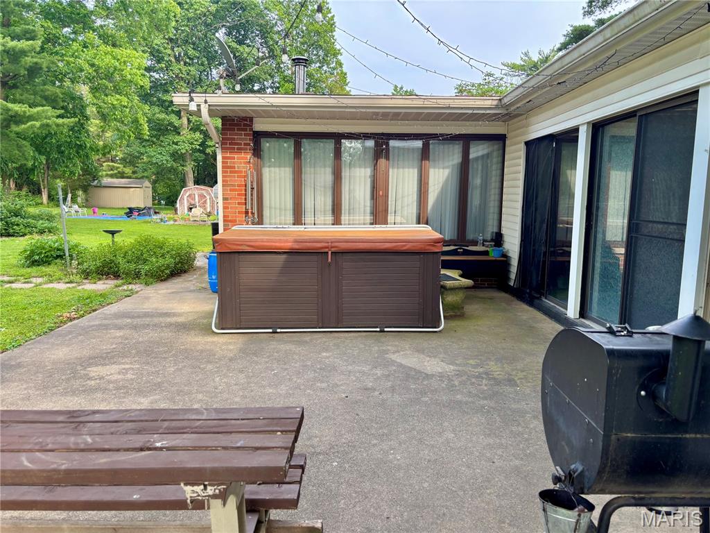 5661 Humbert Road Alton, IL 62002 - Photo 18 of 20