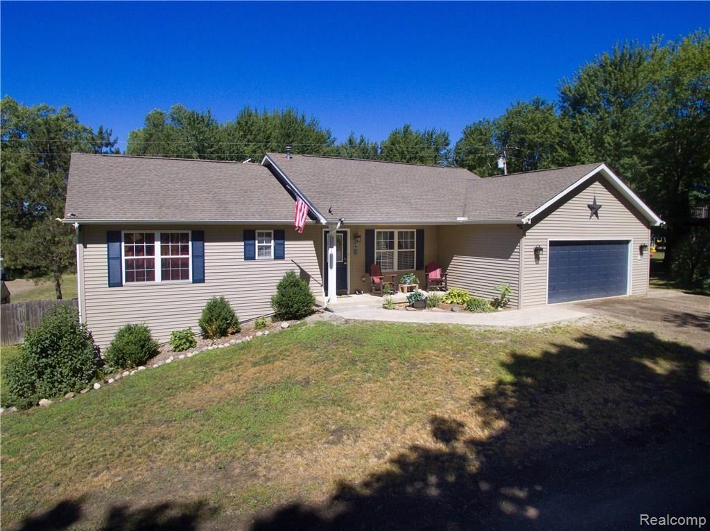14928 South Fowlerville Road Perry, MI 48872 - Photo 1 of 27 14928 S Fowlerville Rd-Perry-1 front.jpg