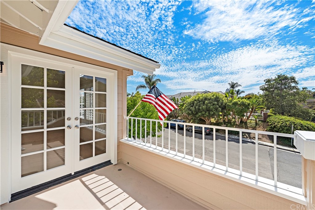 2 Tidemark Laguna Niguel, CA 92677 - Photo 40 of 57 a view of a roof deck