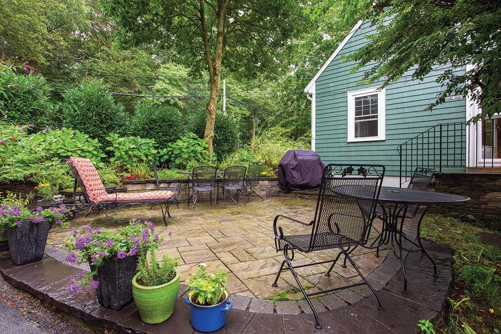 78 Columbine Road Milton, MA 02186 - Photo 14 of 14 Gallery Image 14