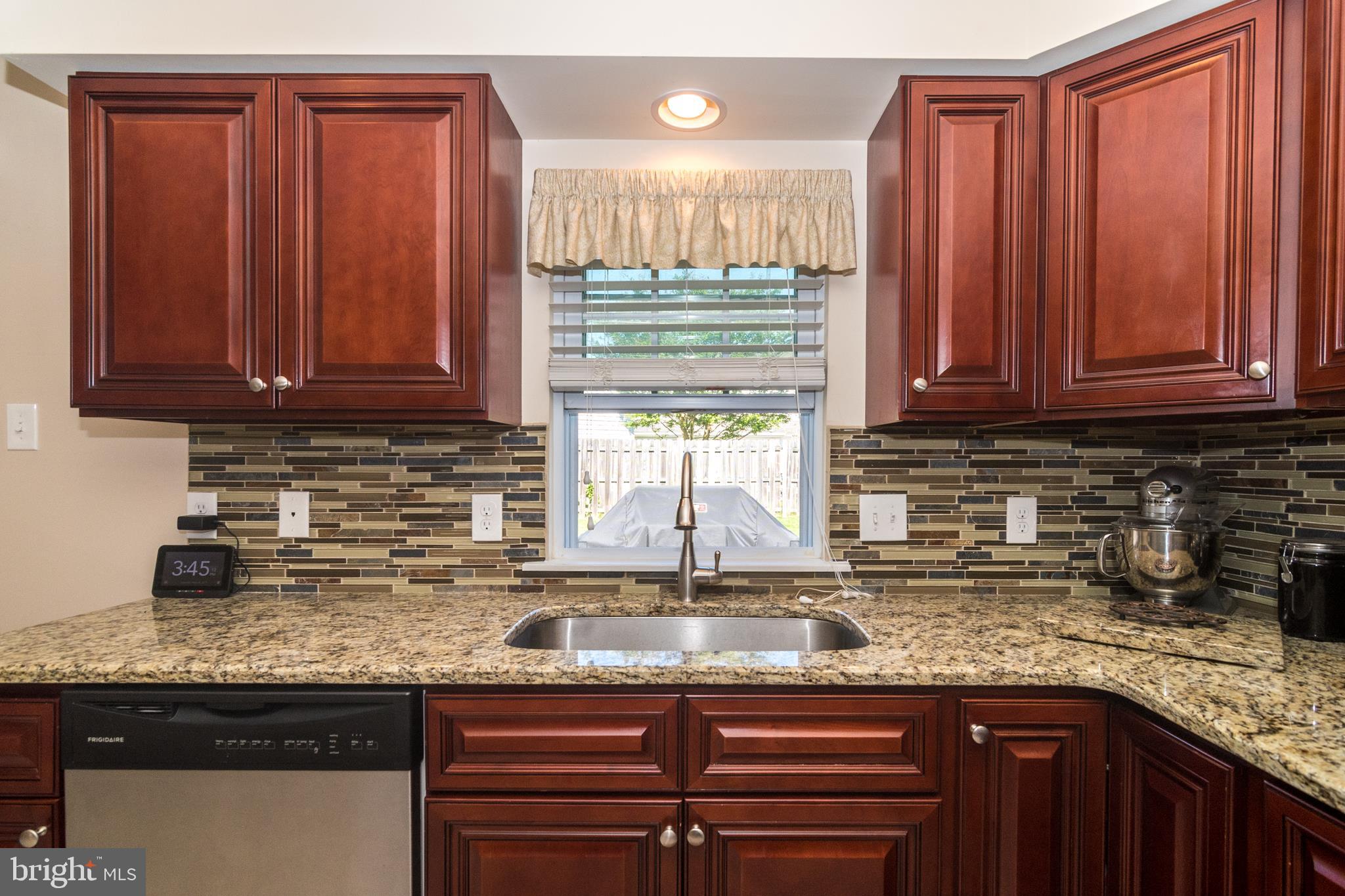 34 Cinnamon Road Levittown, PA 19057 - Photo 10 of 31 Kitchen