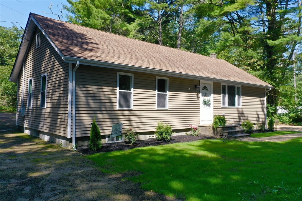 230 Roxy Cahoon Road Plymouth, MA 02360 - Photo 2 of 19 Gallery Image 2