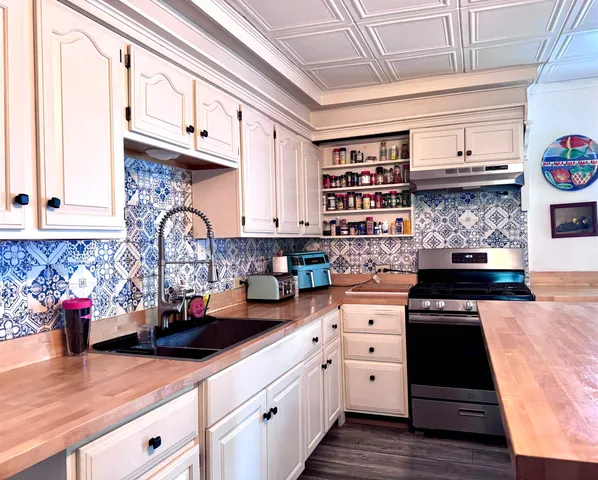 $264,900 | 68 Prospect Street, Lancaster, NH 03584