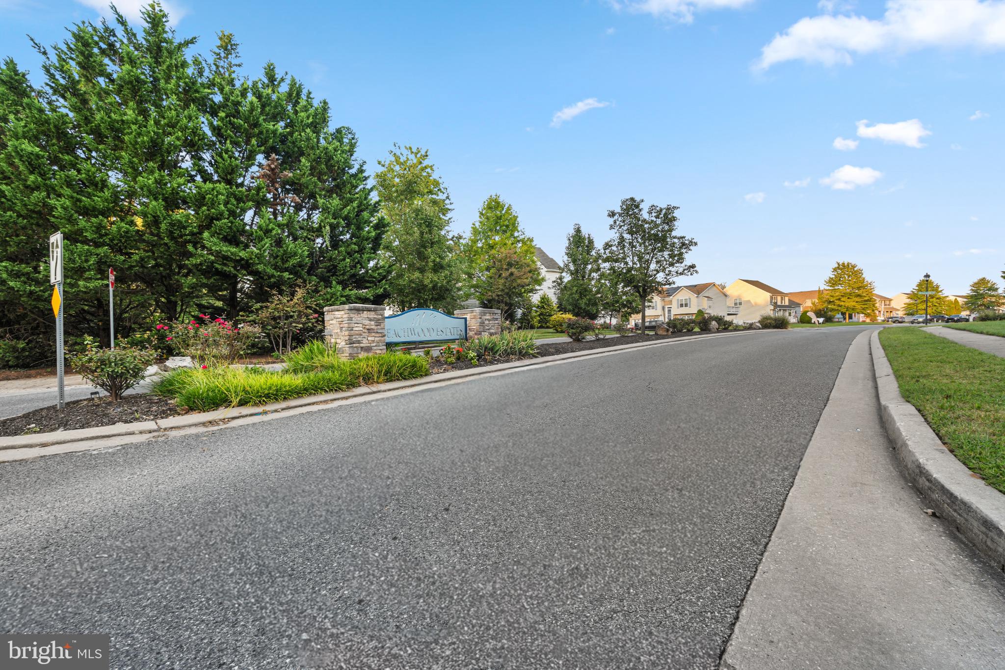 4635 Greencove Circle Sparrows Point, MD 21219 - Photo 7 of 48