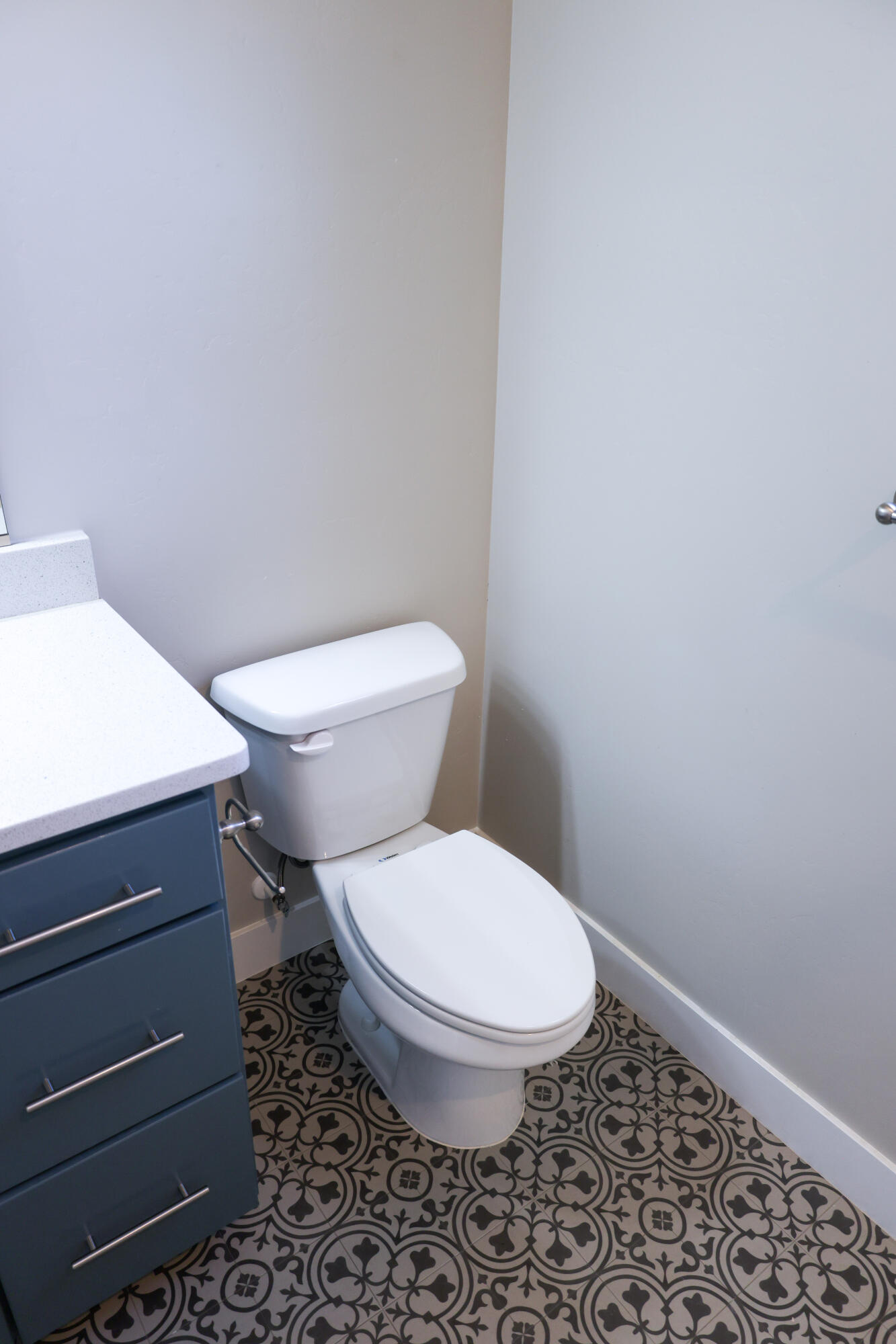 94 North Windsor Road Cedar City, UT 84720 - Photo 41 of 57 Bathroom