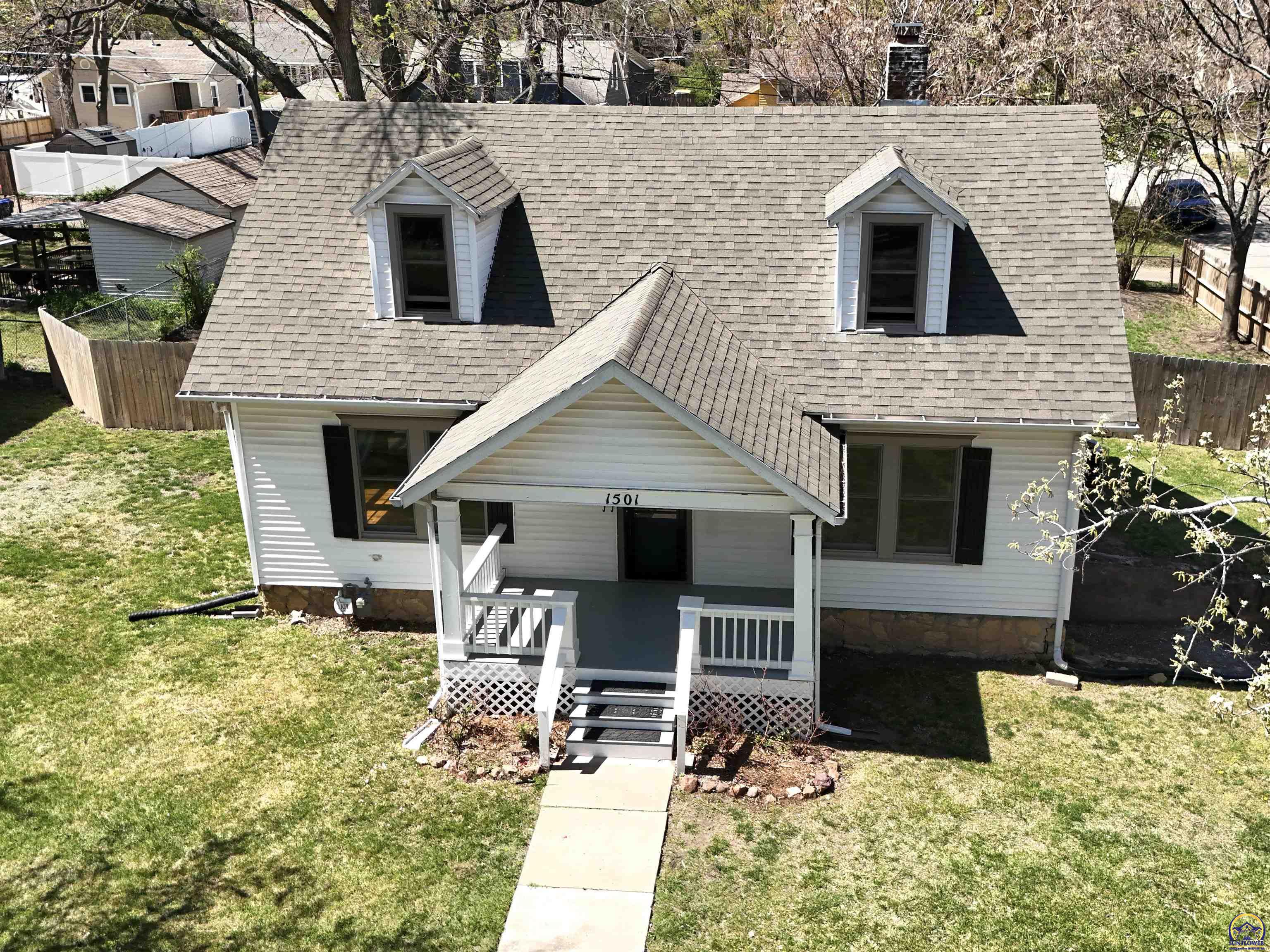 1501 Southwest Collins Ave  