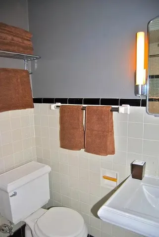 $6,150 | 1215 Farwell Drive, Madison, WI 53704