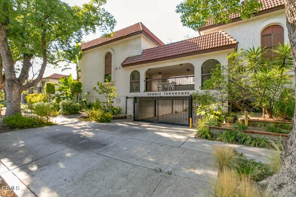 $724,900 | 1502 Rock Glen Avenue, Unit G, Glendale, CA 91205