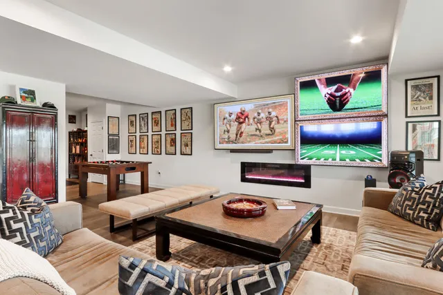 $1,180,000 | 565 North Boulder Ridge Drive, Lake Geneva, WI 53147