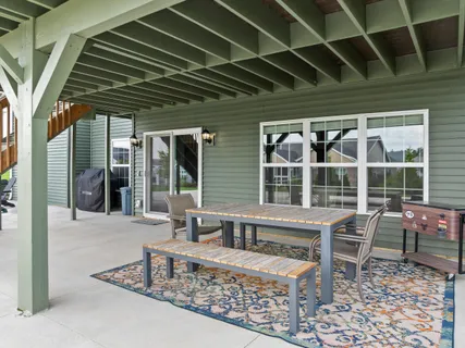 $1,180,000 | 565 North Boulder Ridge Drive, Lake Geneva, WI 53147