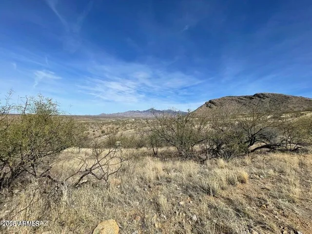 $15,000 | 404 Calle Marinero, Unit 14, Rio Rico, AZ 85648