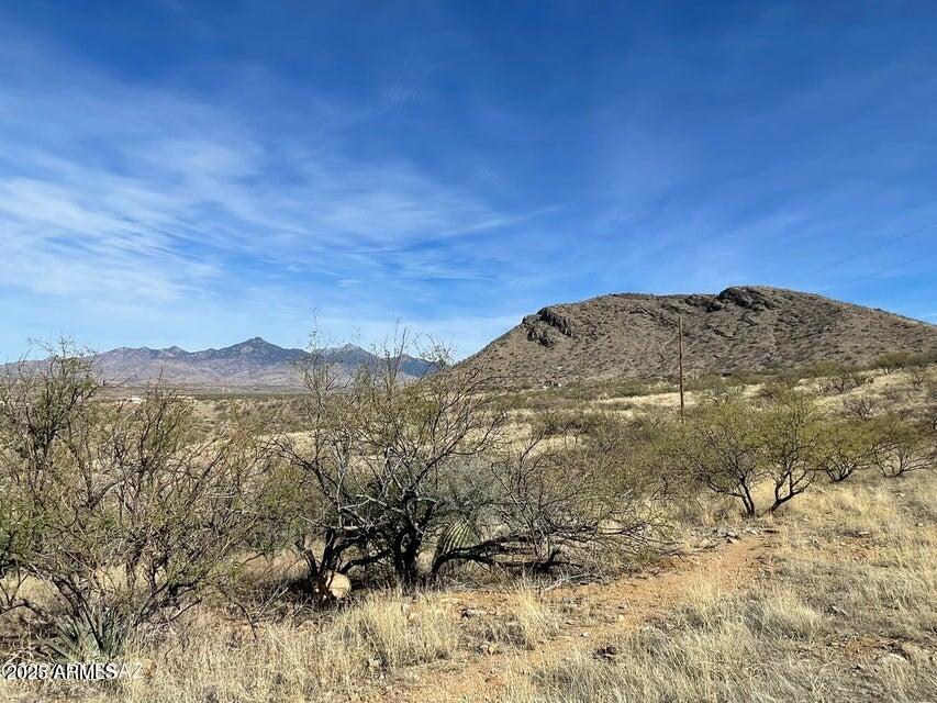 404 Calle Marinero, Unit 14 Rio Rico, AZ 85648 - Photo 3 of 6 Electricity nearby