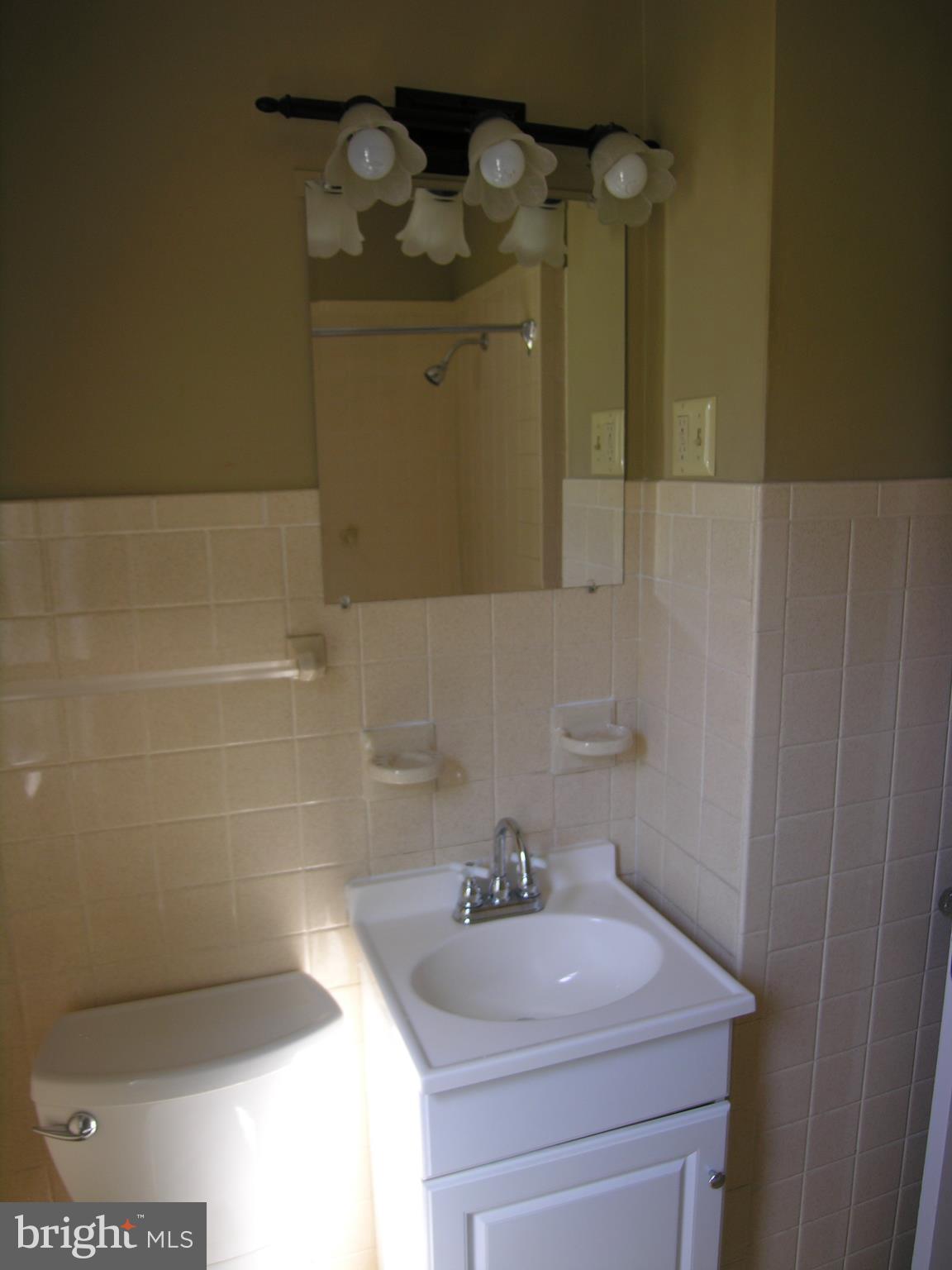 120 North Cedar Street Spring City, PA 19475 - Photo 20 of 57