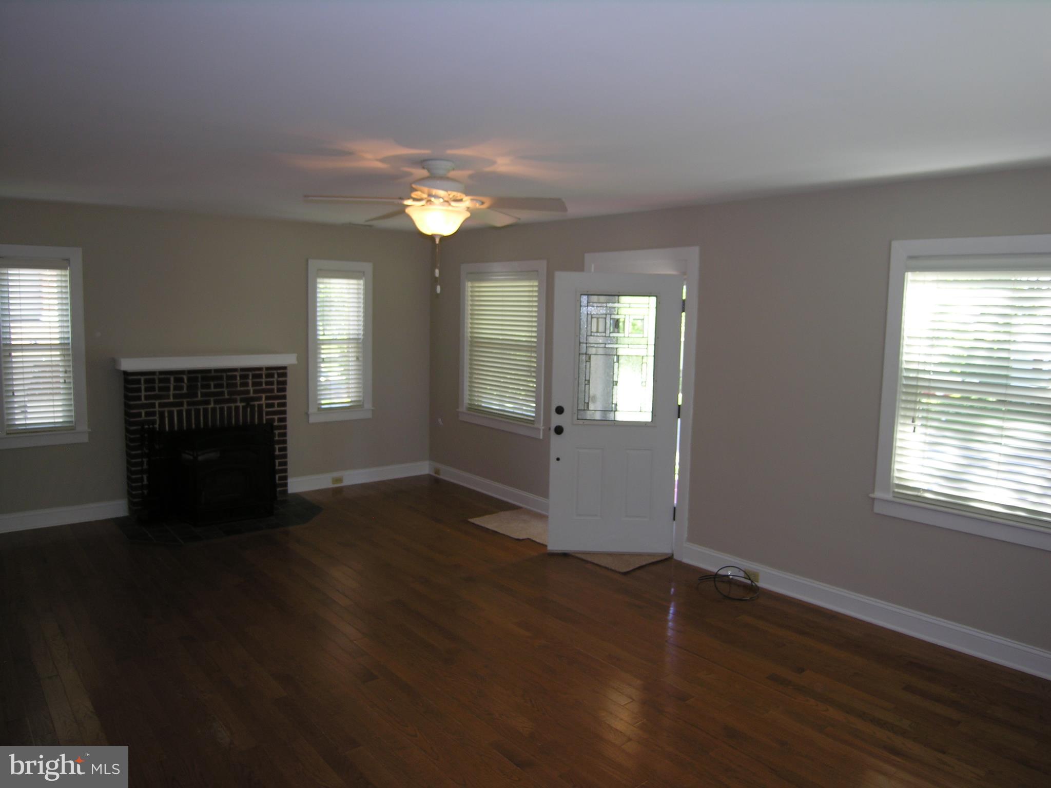 120 North Cedar Street Spring City, PA 19475 - Photo 6 of 57