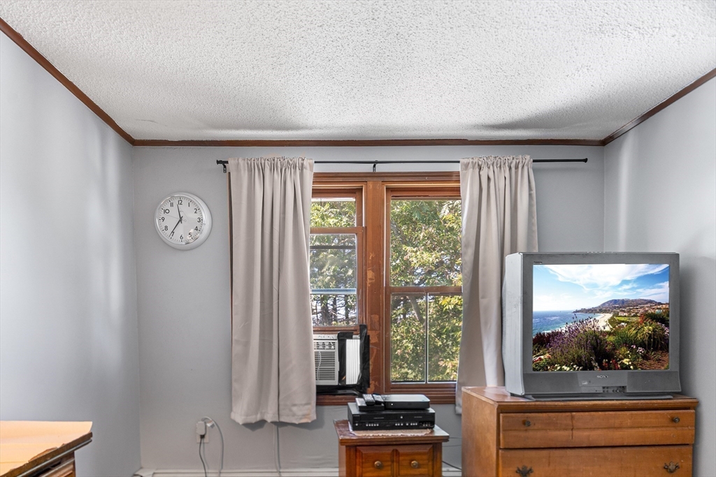 160 High Street, Unit 160 Lawrence, MA 01841 - Photo 16 of 27