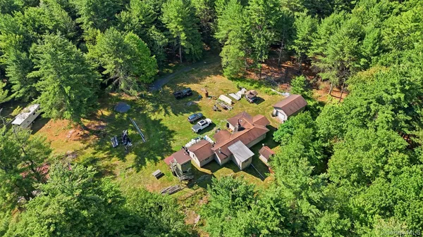 $699,999 | 7300 Highway 52, Greenfield Park, NY 12435