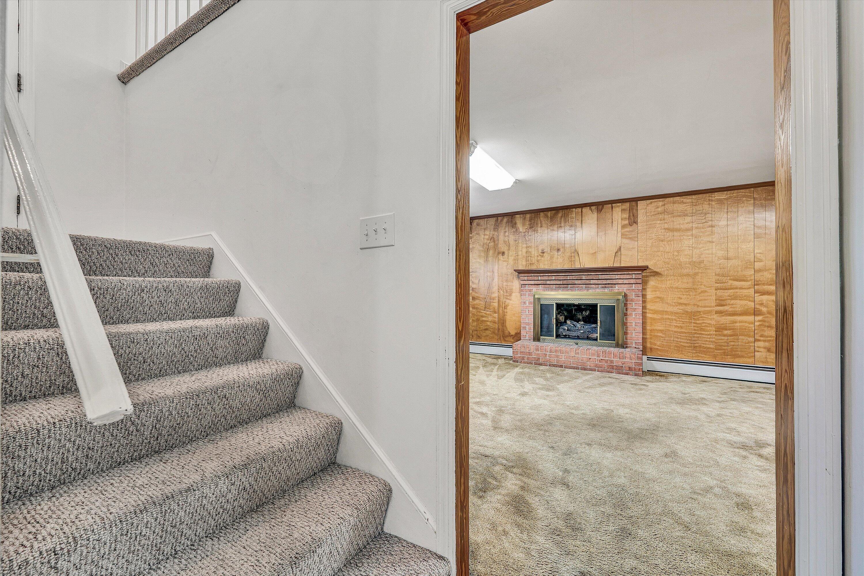 5602 Green Ridge Road Northwest Roanoke, VA 24019 - Photo 21 of 38 20-DSC04306