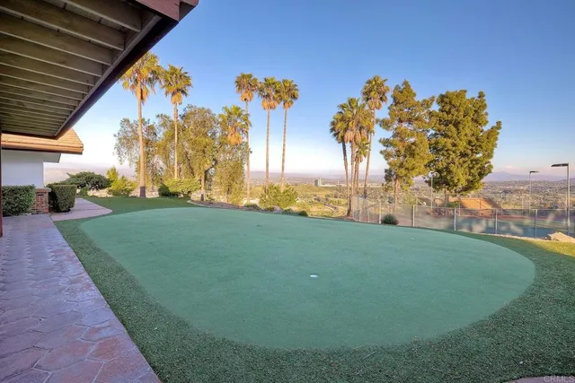 $3,150,000 | 576 Camino De La Cima, San Marcos, CA 92078