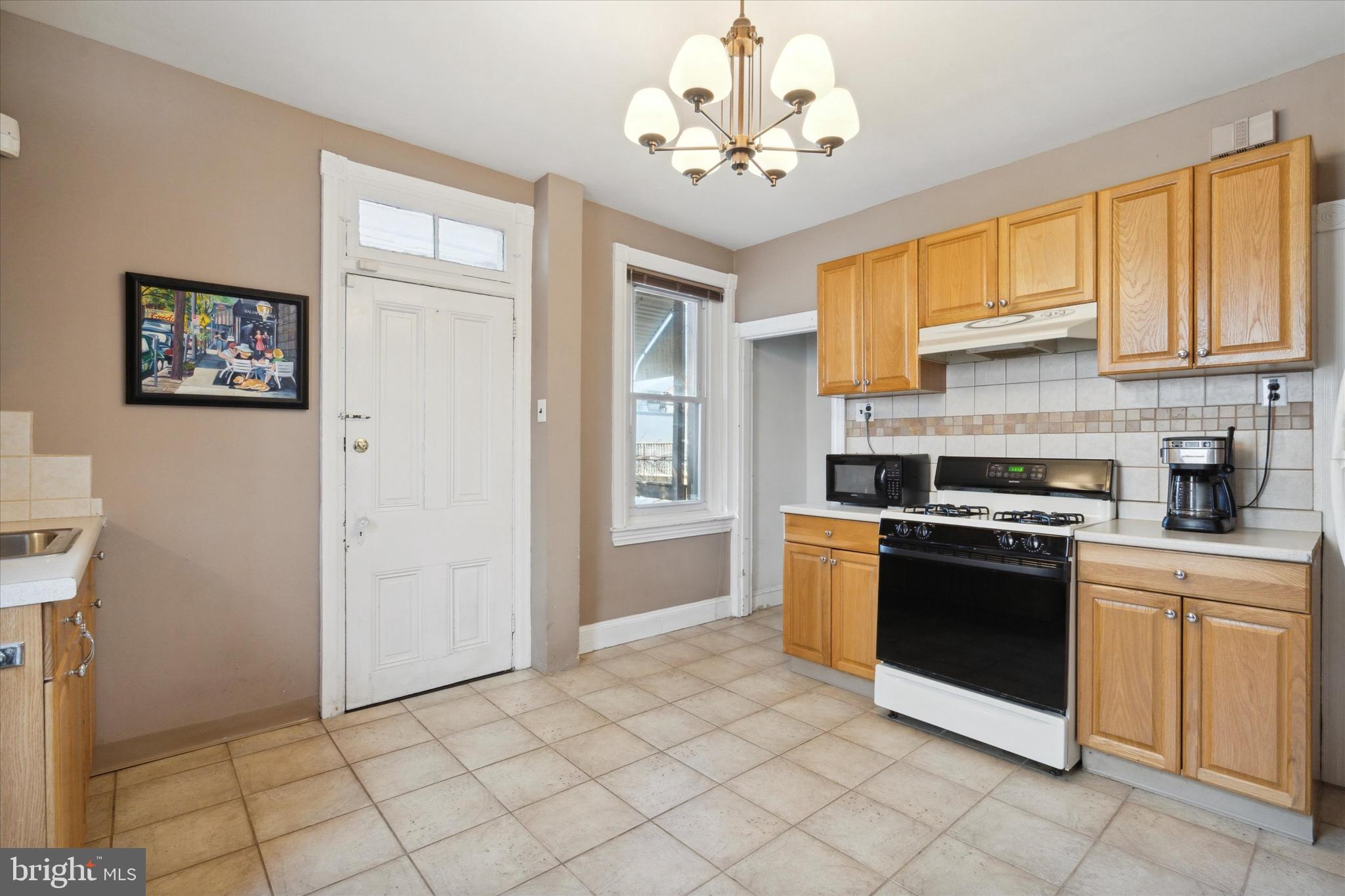 4360 Pechin Street Philadelphia, PA 19128 - Photo 8 of 25