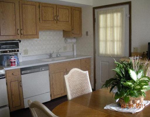 3316 Turner Drive, Unit C36 Springfield, OH 45504 - Photo 9 of 12