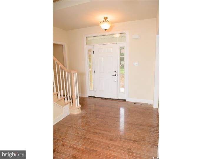 1017 West King Road Malvern, PA 19355 - Photo 3 of 25 Foyer