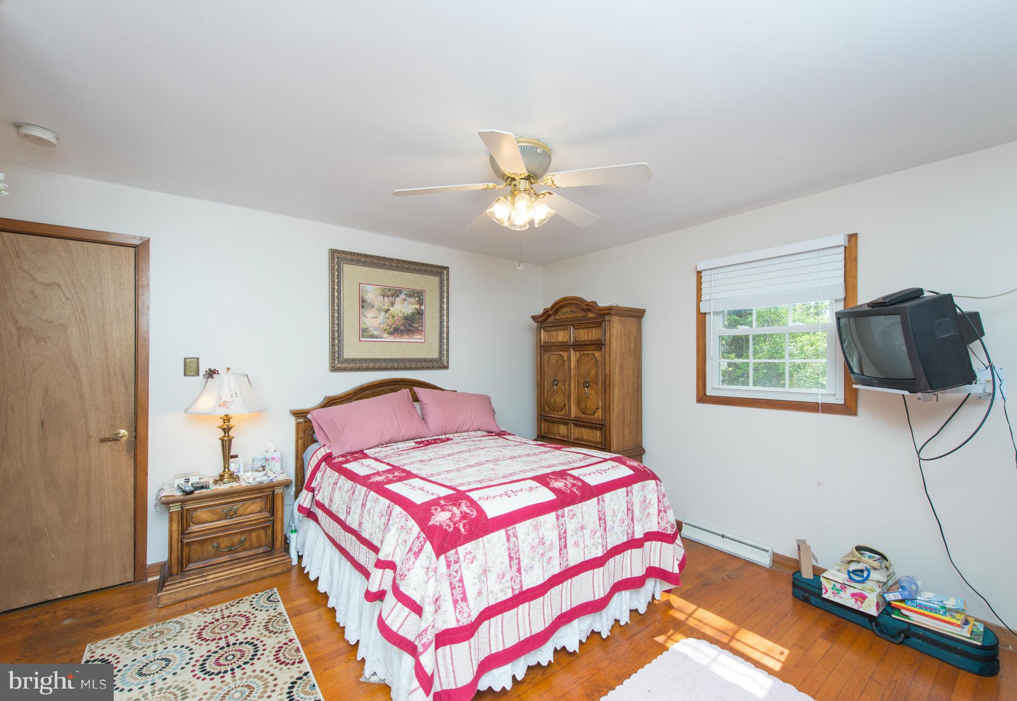 1110 Carrs Wharf Road Edgewater, MD 21037 - Photo 14 of 28 Bedroom (Master)