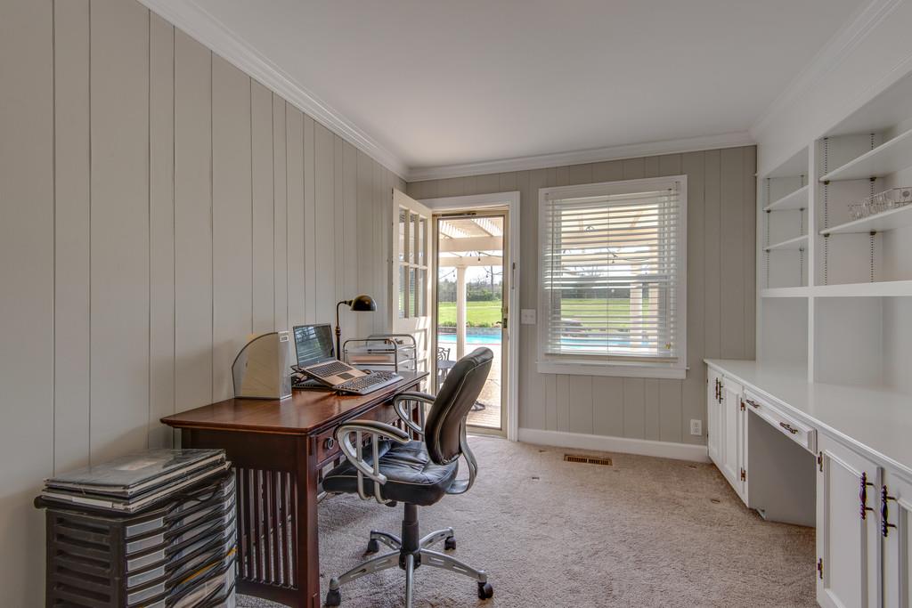 891 Sneed Road West Franklin, TN 37069 - Photo 14 of 30 a workspace with furniture and a window