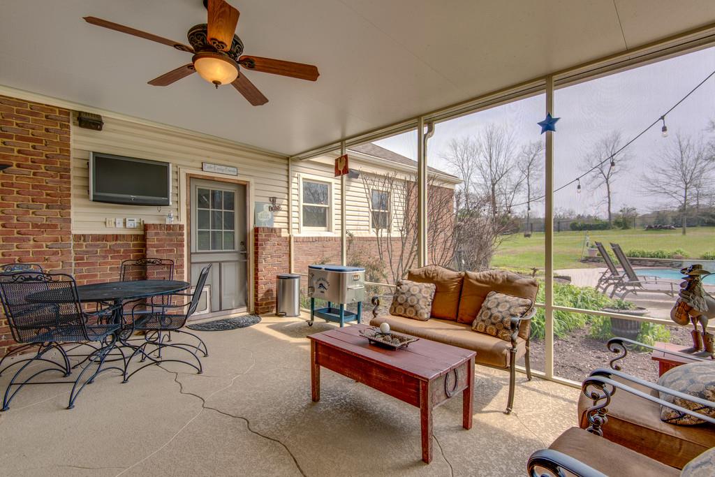 891 Sneed Road West Franklin, TN 37069 - Photo 28 of 30 a living room with furniture