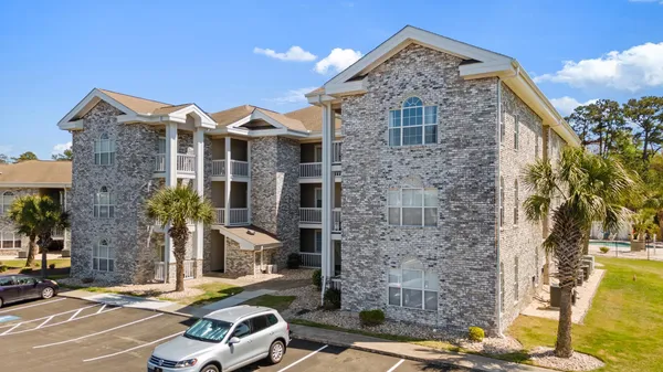 $199,900 | 4765 Wild Iris Drive, Unit 35202, Myrtle Beach, SC 29577