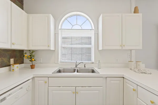 $199,900 | 4765 Wild Iris Drive, Unit 35202, Myrtle Beach, SC 29577