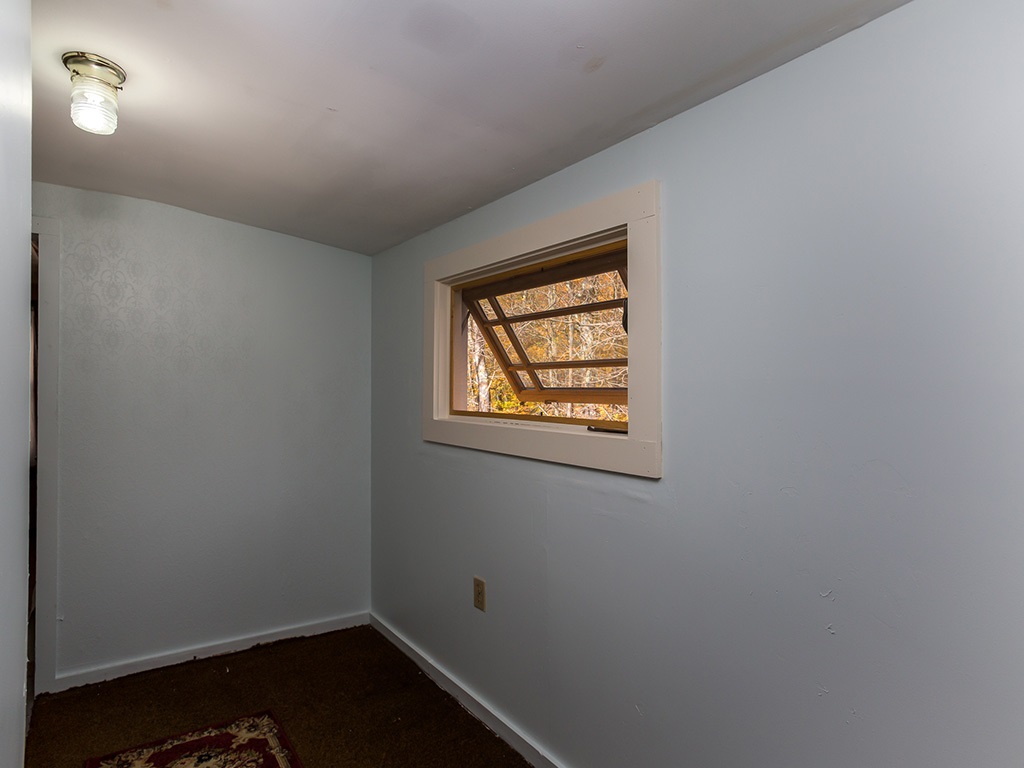 1507 Turnpike Road New Ipswich, NH 03071 - Photo 22 of 40