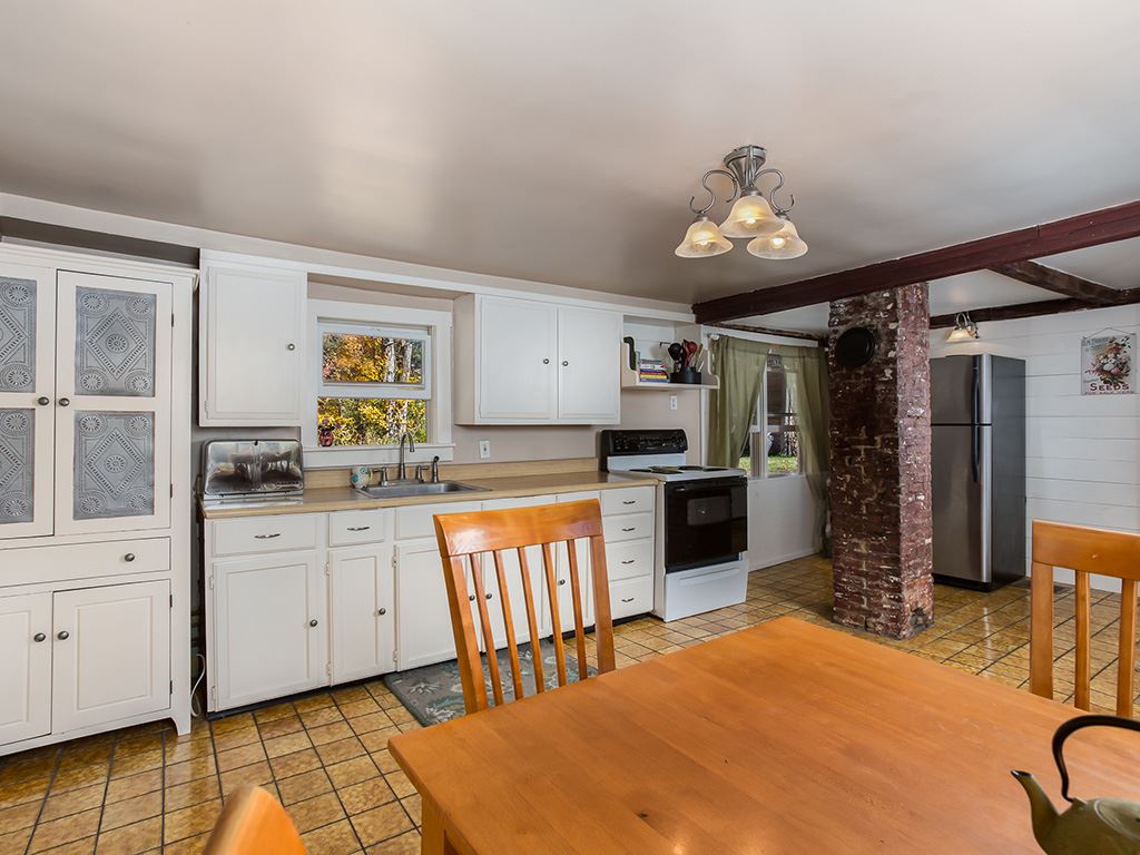 1507 Turnpike Road New Ipswich, NH 03071 - Photo 8 of 40