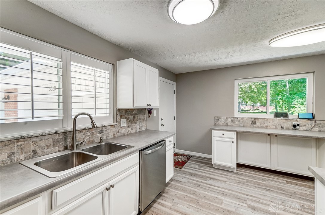 3959 Rexford Road Beavercreek, OH 45430 - Photo 17 of 53