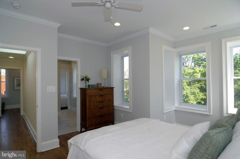 815 K Street Northeast Washington, DC 20002 - Photo 11 of 28 Bedroom (Master)