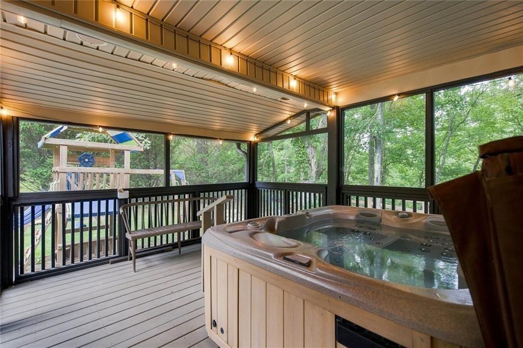 33 Pigeon Creek Road Blue Ridge, GA 30513 - Photo 5 of 42 Gallery Image 5