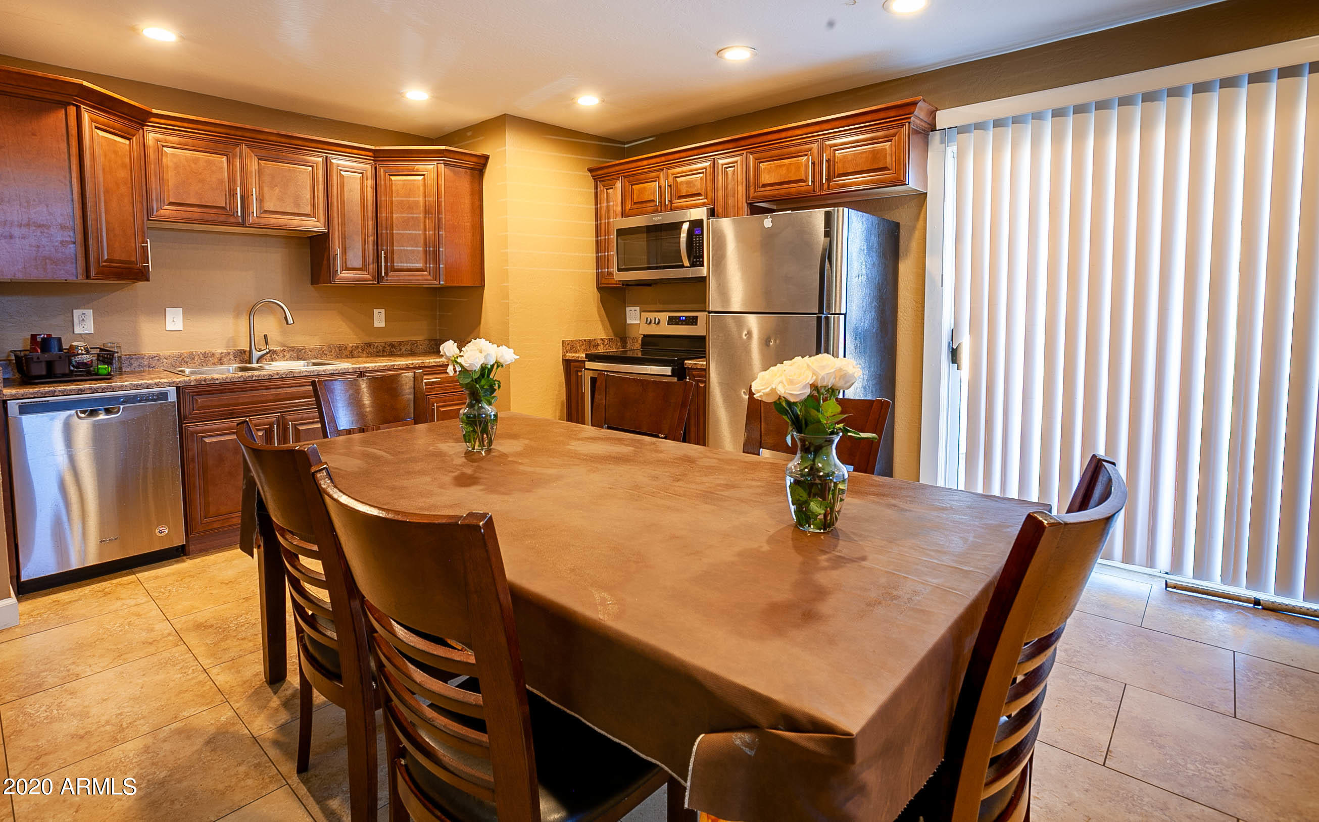 6512 West Cheery Lynn Road Phoenix, AZ 85033 - Photo 5 of 15 cheery lynn gregorio-11