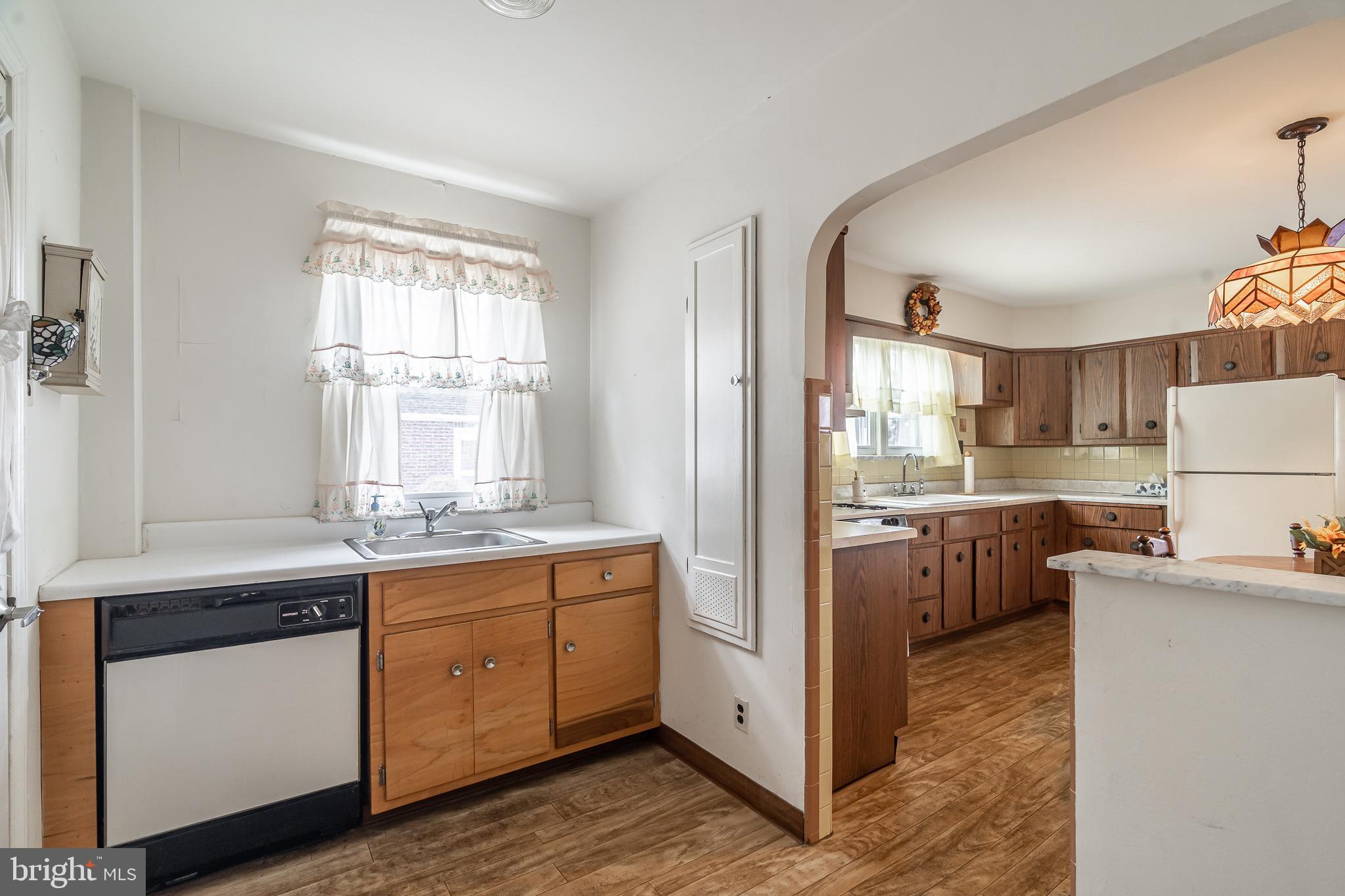2140 Haverford Road Ardmore, PA 19003 - Photo 10 of 40 Gallery Image 10