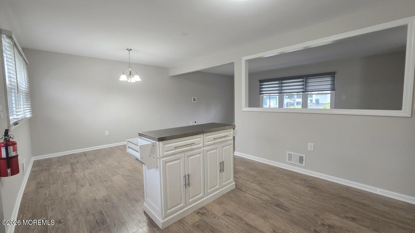 1032 Valley Stream Road Toms River, NJ 08753 - Photo 4 of 22 Gemini_Generated_Image_q7tpfsq7tpfsq7tp