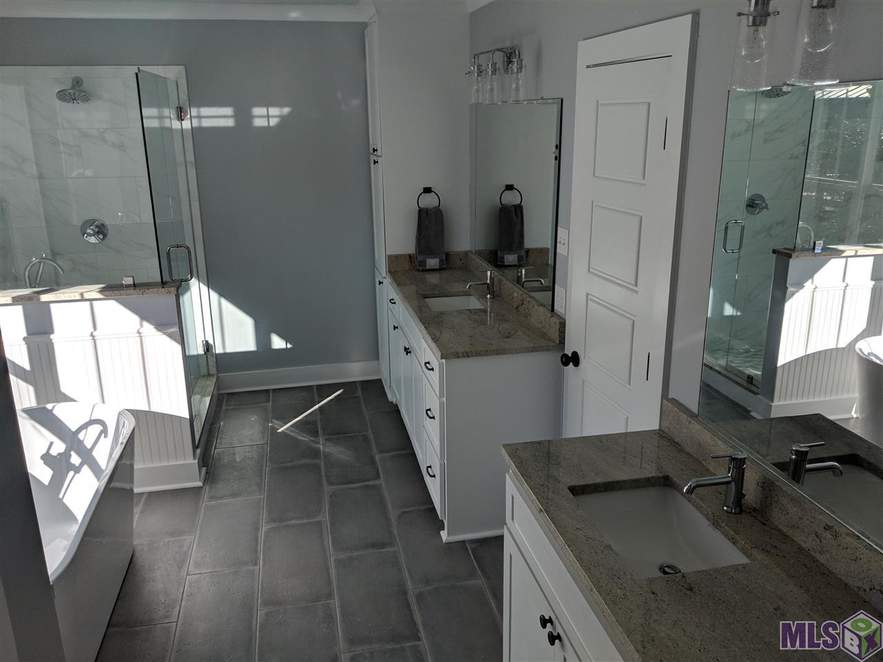 2360 Tulip Street Baton Rouge, LA 70806 - Photo 13 of 38 Master Bath