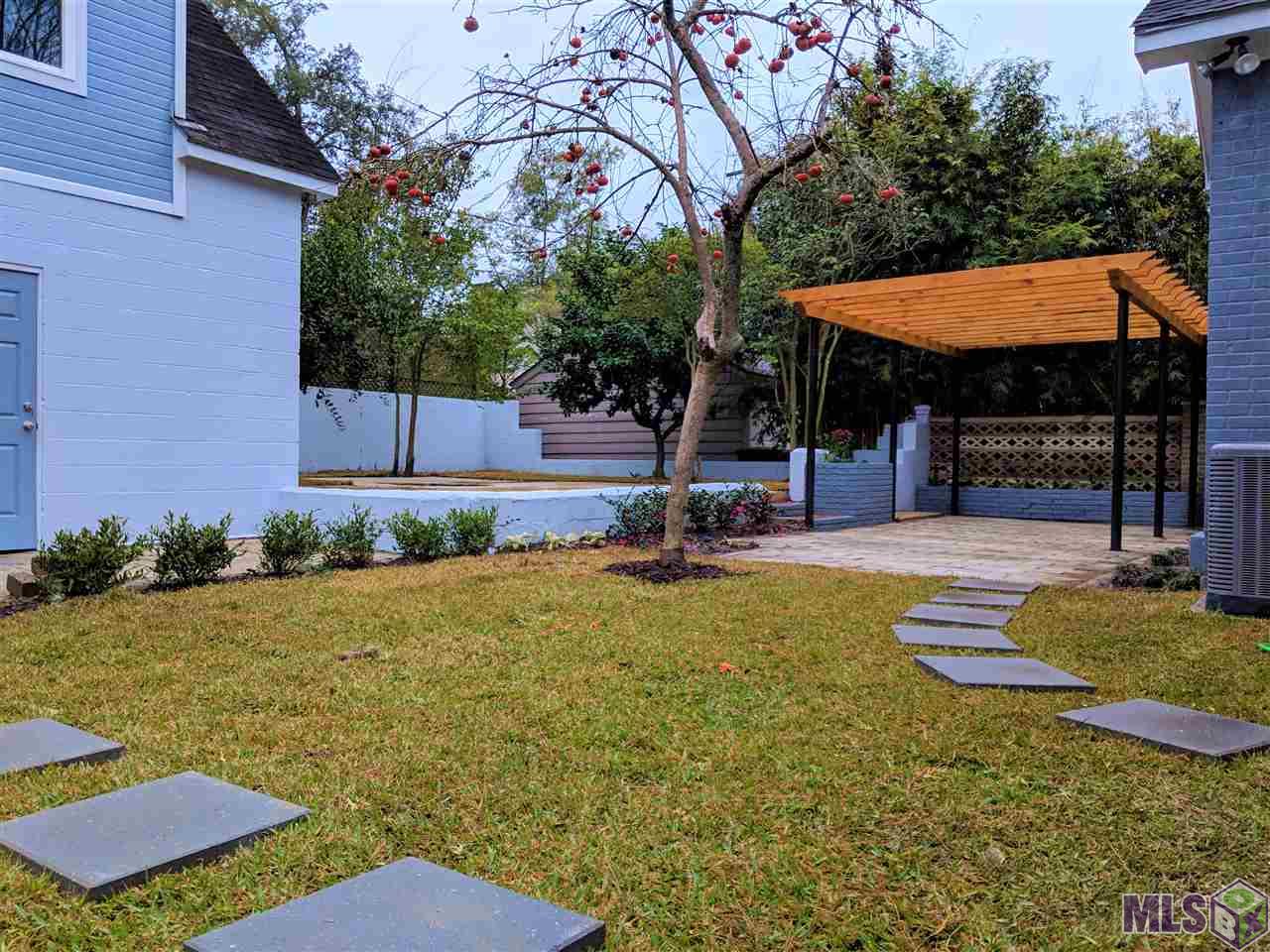2360 Tulip Street Baton Rouge, LA 70806 - Photo 24 of 38 Backyard