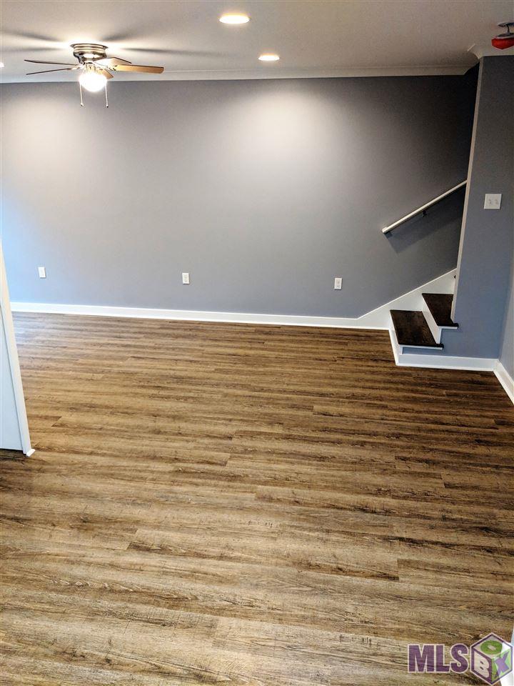 2360 Tulip Street Baton Rouge, LA 70806 - Photo 31 of 38 Apartment Living Area