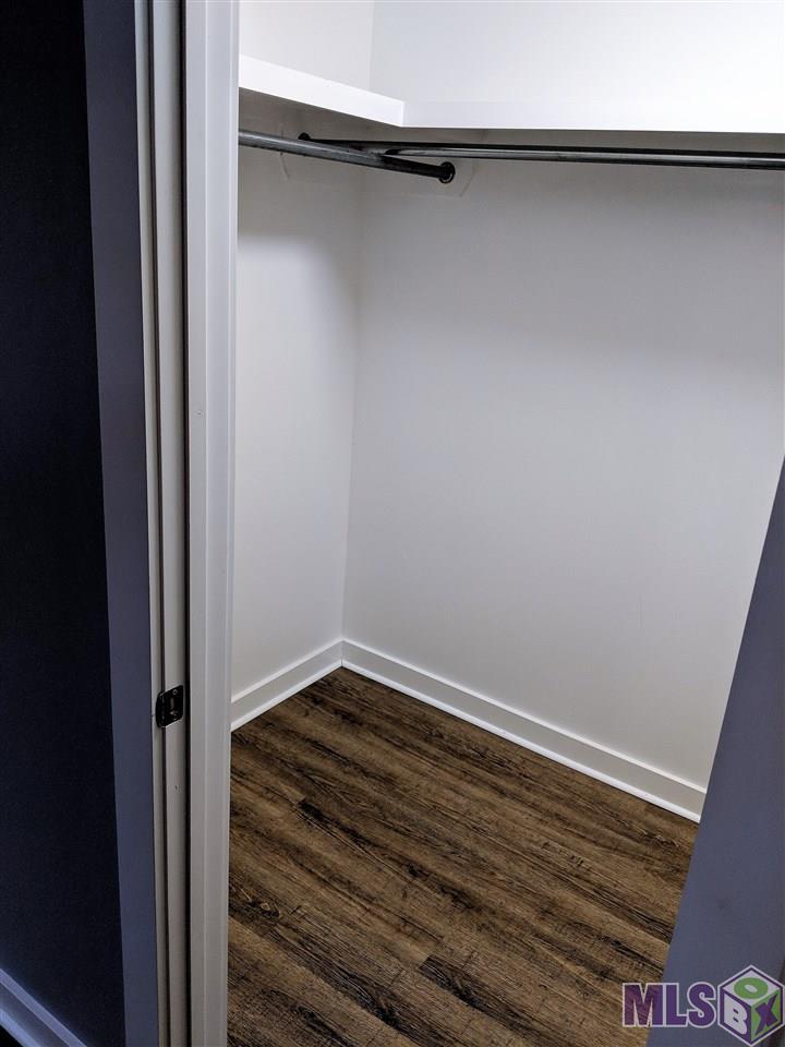 2360 Tulip Street Baton Rouge, LA 70806 - Photo 37 of 38 Apartment Closet