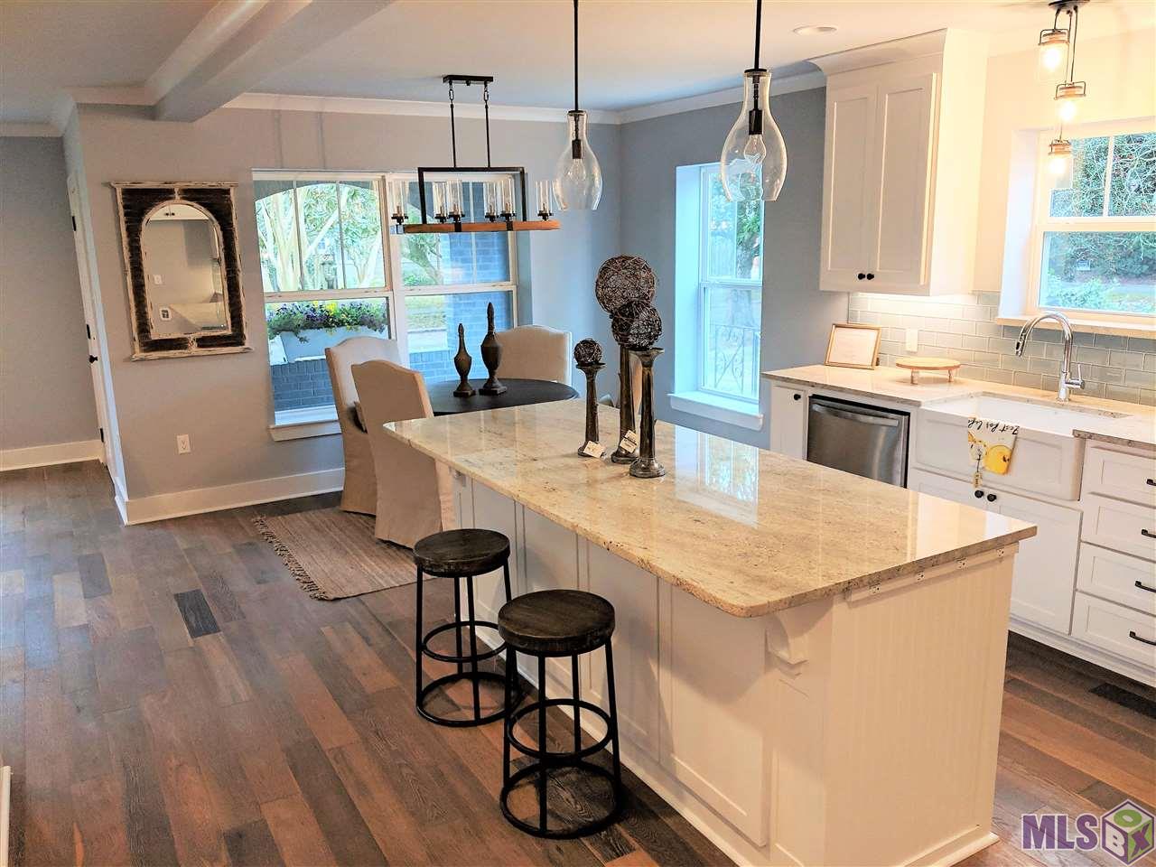 2360 Tulip Street Baton Rouge, LA 70806 - Photo 7 of 38 Kitchen & Dining