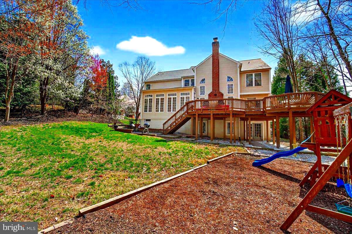 21 Hackett Court Poolesville, MD 20837 - Photo 6 of 89