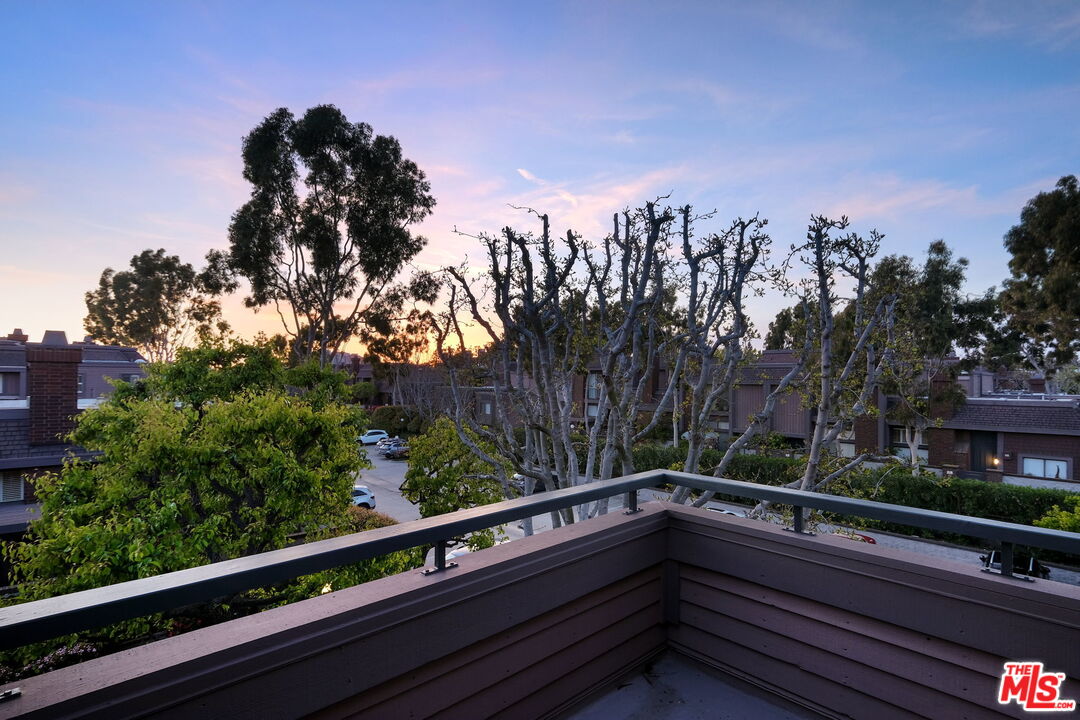 4549 Alla Road, Unit 1 Marina del Rey, CA 90292 - Photo 25 of 43