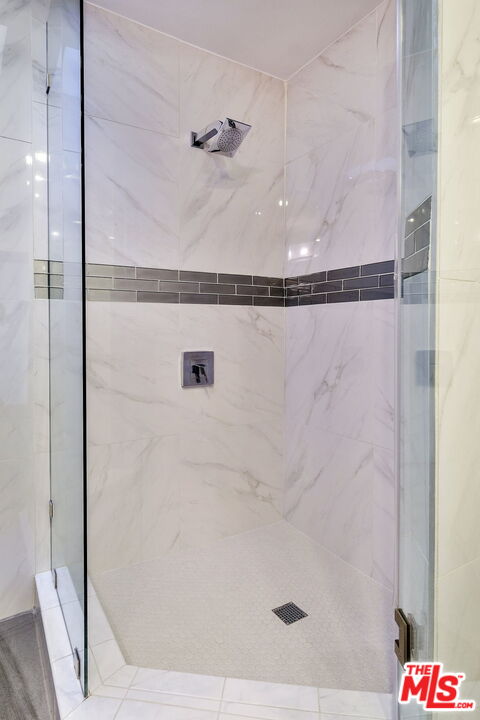 4549 Alla Road, Unit 1 Marina del Rey, CA 90292 - Photo 32 of 43